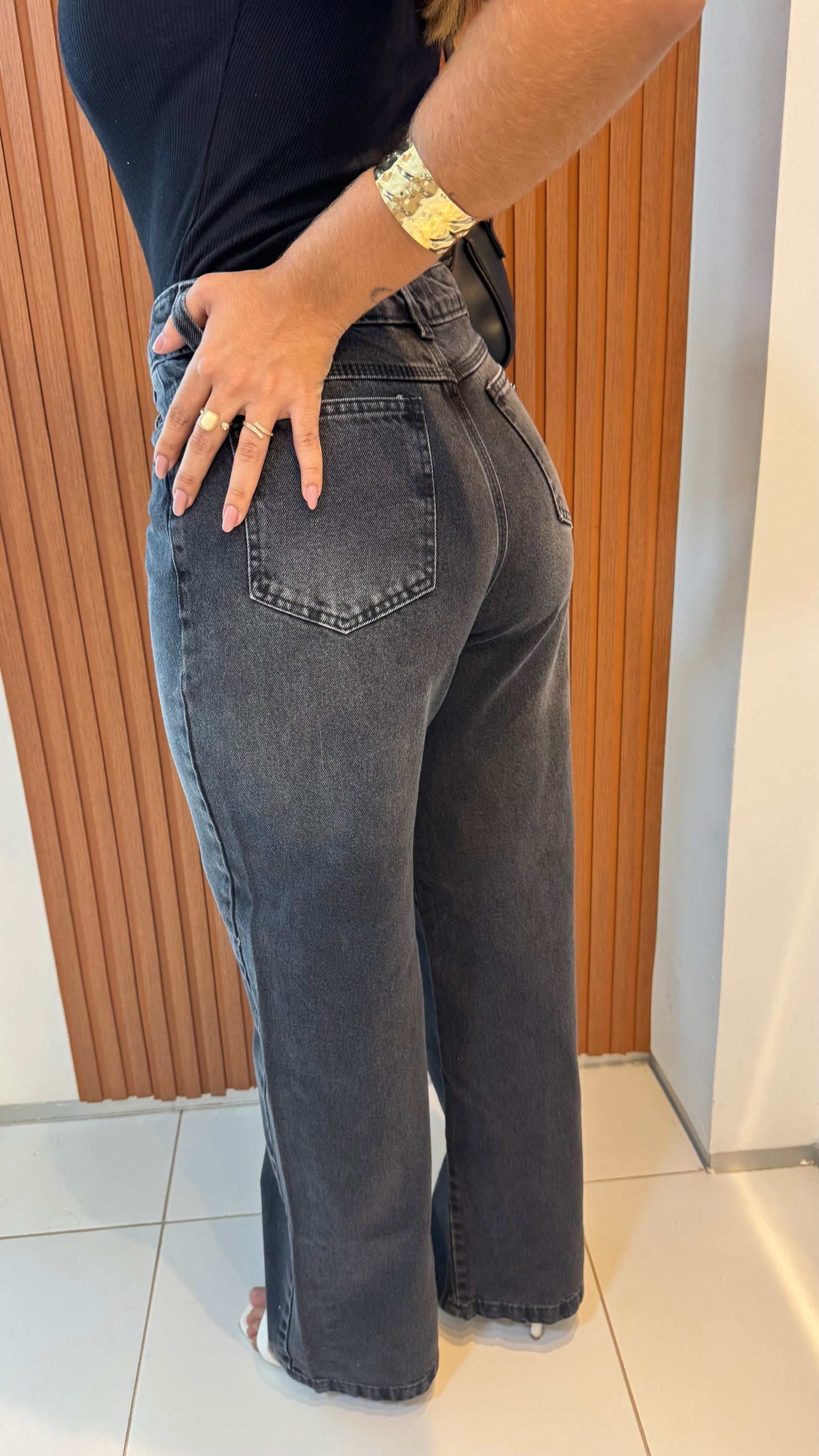 Calça Wide Leg Preto Vintage